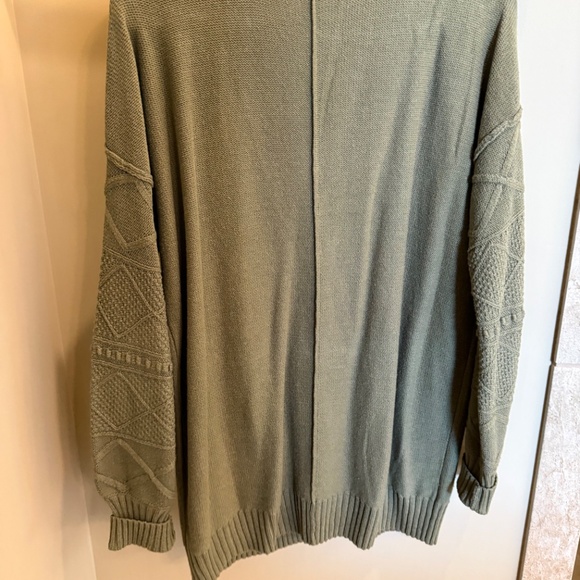 Cabi M Trinity Stitch Cardigan - Picture 4 of 5